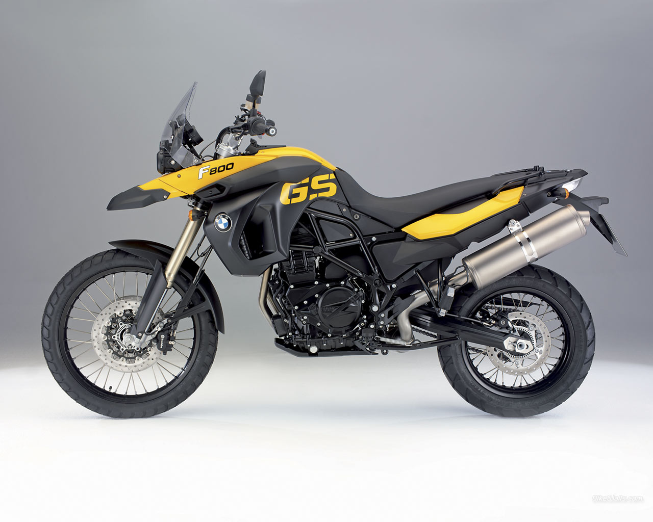 BMW F 650 GS 1280x1024 c229 Tapety na pulpit samochody